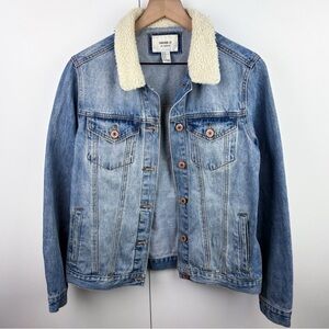 Forever 21 Women's Light Blue Sherpa Collar Denim Jacket